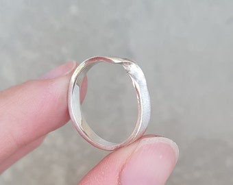 Mobius Sterling Silver Ring, Twist Wedding Band, Infinity Jewelry