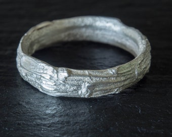 Branch sterling silver promise ring. Wedding ring with bark texture. 5mm branch silver wedding band. Branch silver wedding band. Branch ring