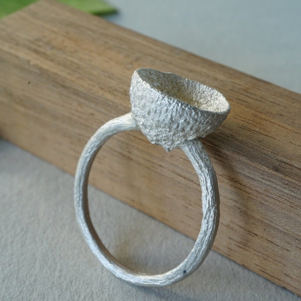 Acorn ring, silver acorn ring, oak twig ring, acorn cupule ring, silver nature ring, live oak twig ring, gift for her, twig stacking ring