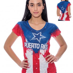Women&#39;s Puerto Rico Flag-Designed Shirt 2 + Photonovel (+ Denim Shorts)