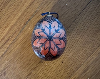 Starburst Ornament in Charcoal and Rust