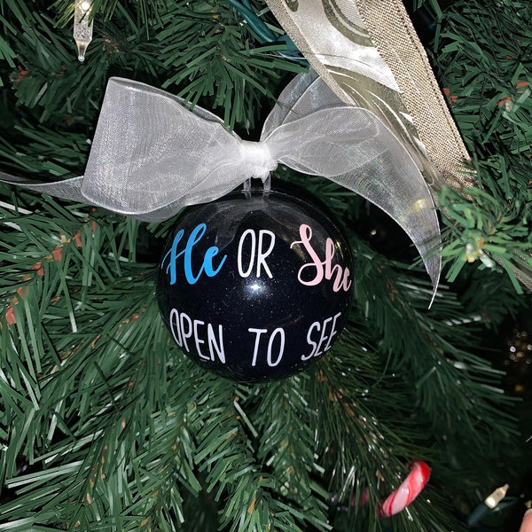 Gender Reveal Pop Apart Glitter Ornament