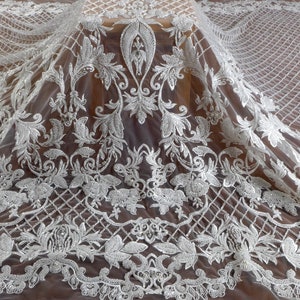 LB new special designer lace fabric, hot luxury wedding dress lace fabric,Heavy beaded lace,Off white gown lace fabric by yard