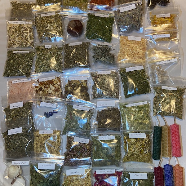 40 herbs, resins and ingredients with or without candles  Witches starter set Pagan spell kit