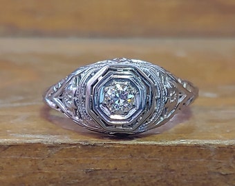 Art Deco .20ct Old European Cut Diamond Engagement Ring 18k White Gold Vintage Engagement Ring Antique Filigree Engagement Ring