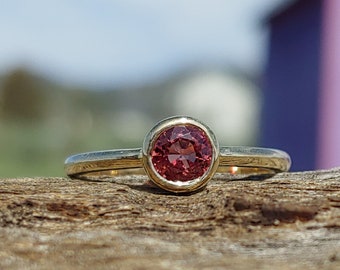 Sapphire Engagement Ring 14k Yellow Gold Unique Engagement Ring Bezel Set Engagement Ring Pink Orange Sapphire Ring
