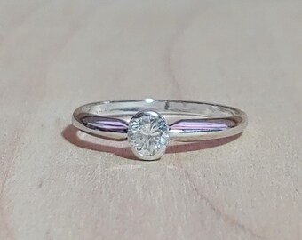 Vintage .25ct Diamond Engagement Ring 14k White Gold Engagement Ring 1980's Retro Engagement Ring