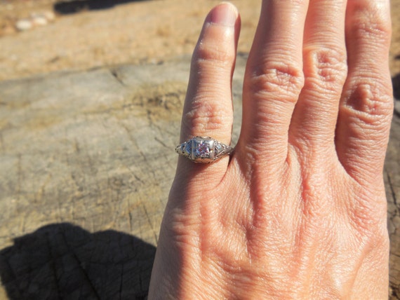 Art Deco .18ct Diamond Engagement Ring 18k White … - image 9