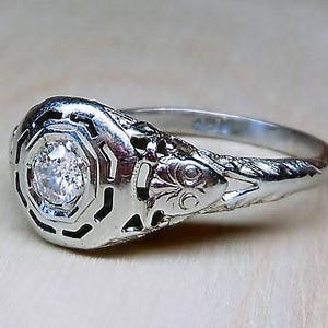 Art Deco .20ct Old European Cut Diamond18k White Gold Unique Vintage Engagement Ring Antique Engagement Filigree Ring