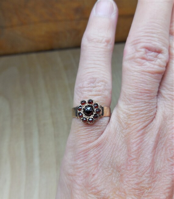 Victorian Bohemian Garnet Ring 10k Yellow Gold Vi… - image 9