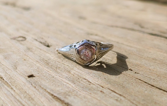 Art Deco Engagement Ring .12ct Diamond Engagement… - image 1