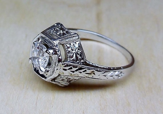 Antique .33ct Diamond 18k White Gold Engagement R… - image 5