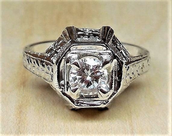 Antique .33ct Diamond 18k White Gold Engagement R… - image 1