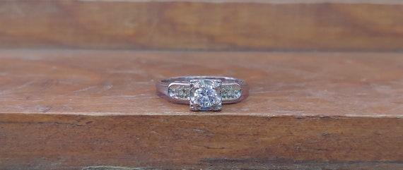 Vintage Engagement Ring .29ct Diamond Engagement … - image 1