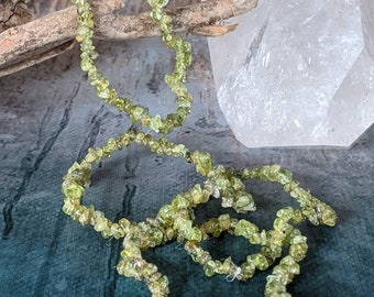 Healing Peridot Chip Stretch Bracelet for Witchcraft, Wicca, Pagan, Voodoo, Hoodoo, Voudun, Santeria and more