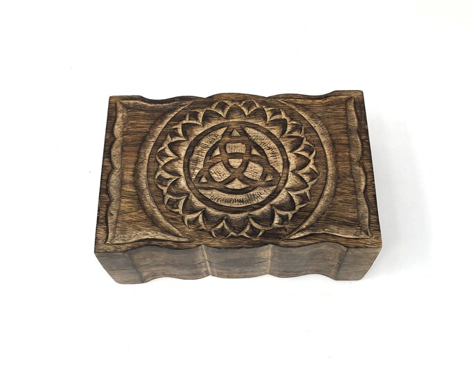 Wooden Handicraft Storage box 6 x 9 inch Triquetra for Witchcraft, Wicca, Pagan, Voodoo, and Hoodoo