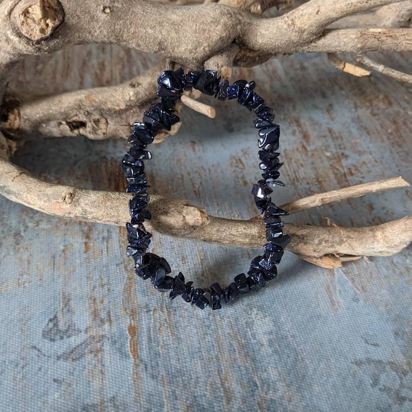 Holistic Blue Sandstone Chip Stretch Bracelet for Metaphysical and Spiritual Use HANDMADE