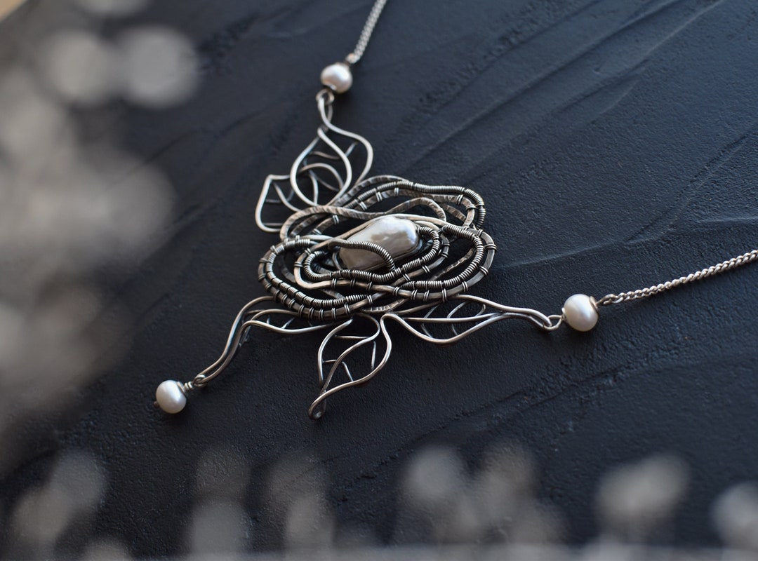 Flower Rowel Necklace main image 1