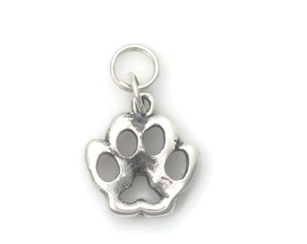 Sterling Silver Dog Paw Charm, Silver Dog Paw Print Charm, Fine Dog Themed Jewelry fr Animal Whimsey Collection de Donna Pizarro