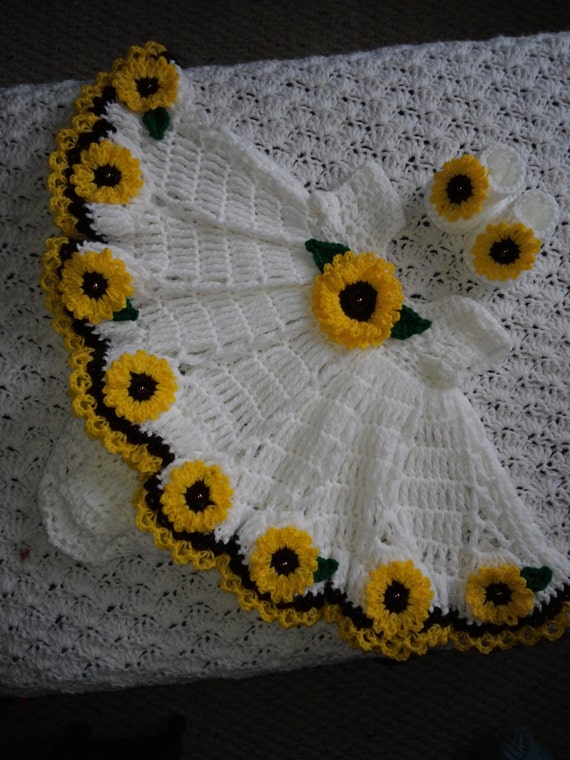 crochet sunflower baby outfit
