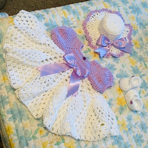 Lavender and white pineapple baby layette