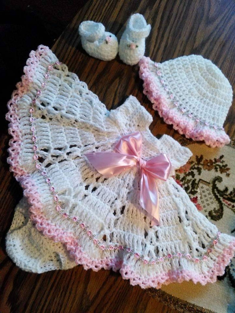 Gorgeous Crochet summer dress set with pink roses