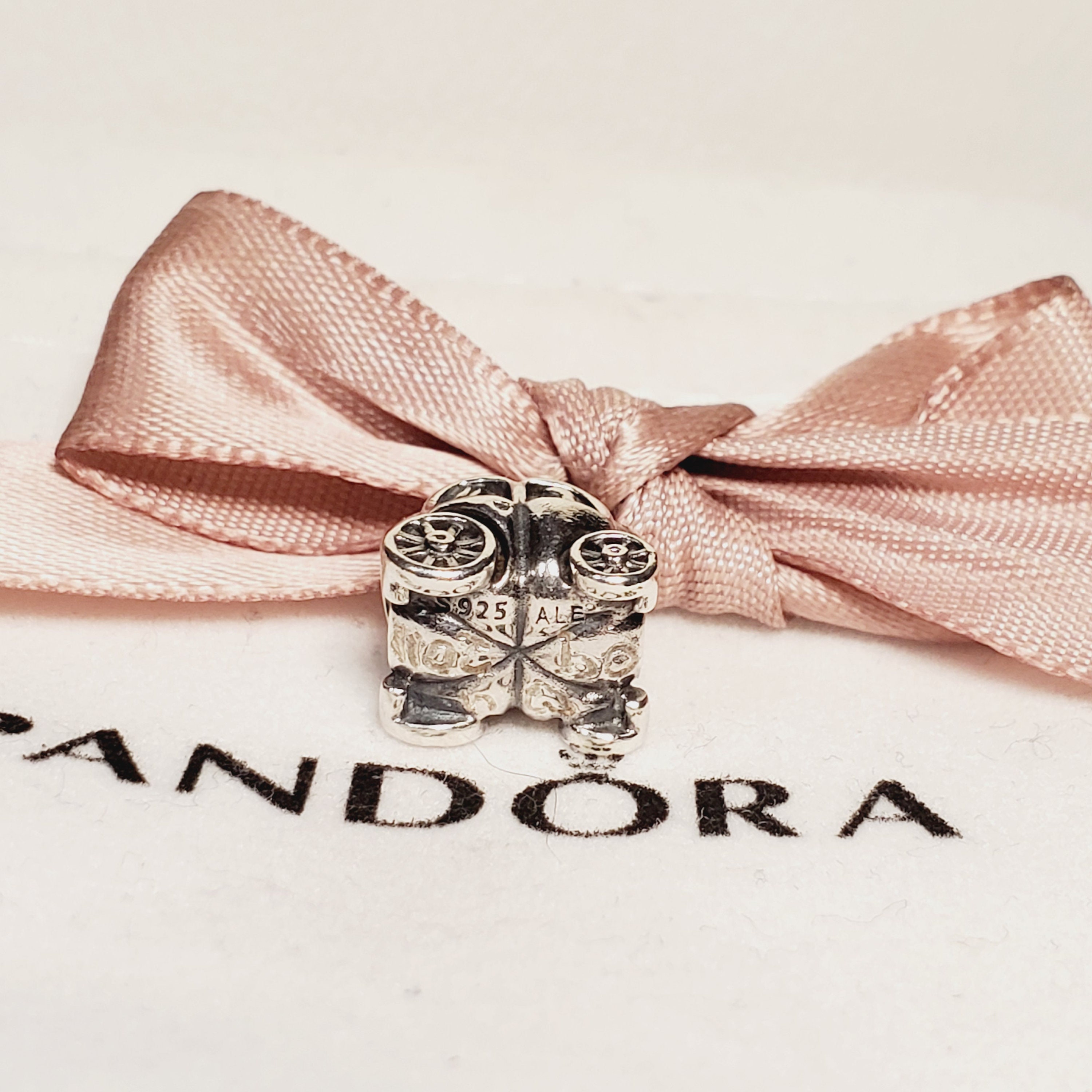 Retired Pandora Symbol of Lucky in Love Bracelet :: Bracelet
