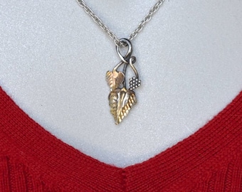 Sterling Silver Vermeil Leaf Pendant Necklace Vintage