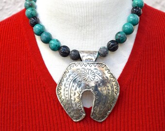 Turquoise and Black Onyx with Silver Tone Southwest Focal Necklace and Earrings