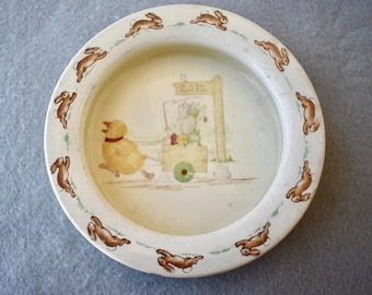 Bunnykins Toddler Bowl with Raised Edge Early 1930's Royal Doulton