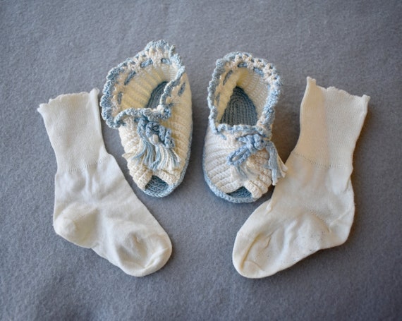 Crochet Unisex Baby Booties with Socks Mid Centur… - image 1