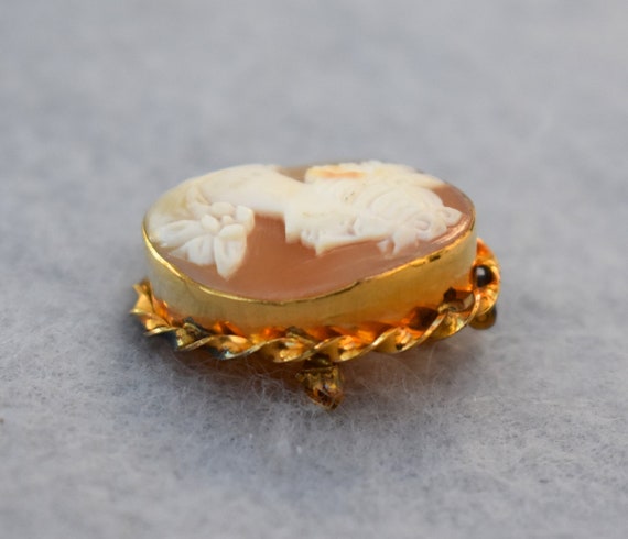 Victorian Revival Carved Shell Cameo Brooch Penda… - image 3