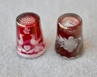 Etched Cranberry Glass and Ruby Glass Thimble Pair Vintage Collectibles