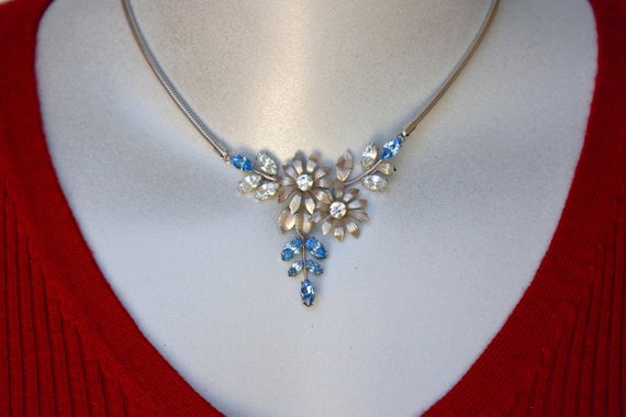 Krementz Floral Rhinestone Necklace and Earrings … - image 2