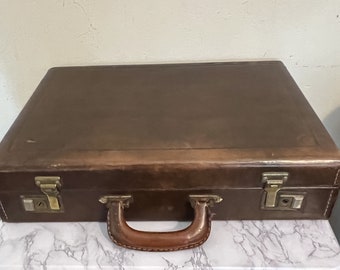 Vtg MCM  Brown Leather Hardside Barrister Attache Case with Removable Files