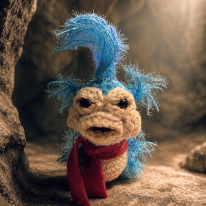 Crochet Labyrinth Blue Worm Amigurumi | Textured Scrubby Yarn Collectible | Fantasy Movie Inspired Plush