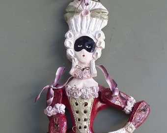 Marquise pompadour masquée- doll articulée