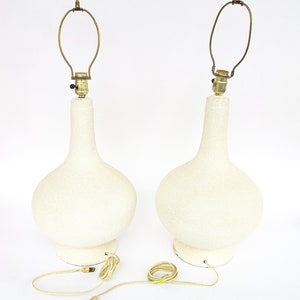 Set of Two Ceramic Midcentury Chilo Neutral Table Lamps image 1