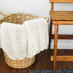 Knitted Crochet Ivory Throw Blanket image 8