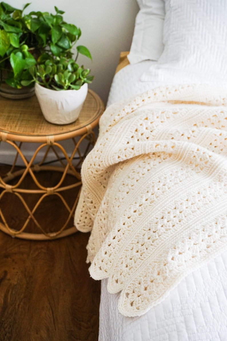 Knitted Crochet Ivory Throw Blanket image 1