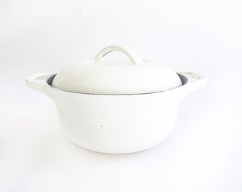 Colony White Enamelware Cast Iron Pot with Lid