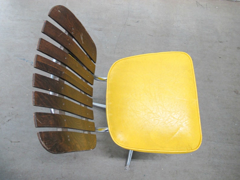 Midcentury Rotating Vinyl Chair with Slatted Wood Back and Chrome Base image 9