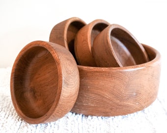 Wood Salad Bowl Set of Five