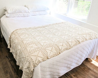 Vintage Knitted Crochet Ivory Throw Blanket - Full or Queen