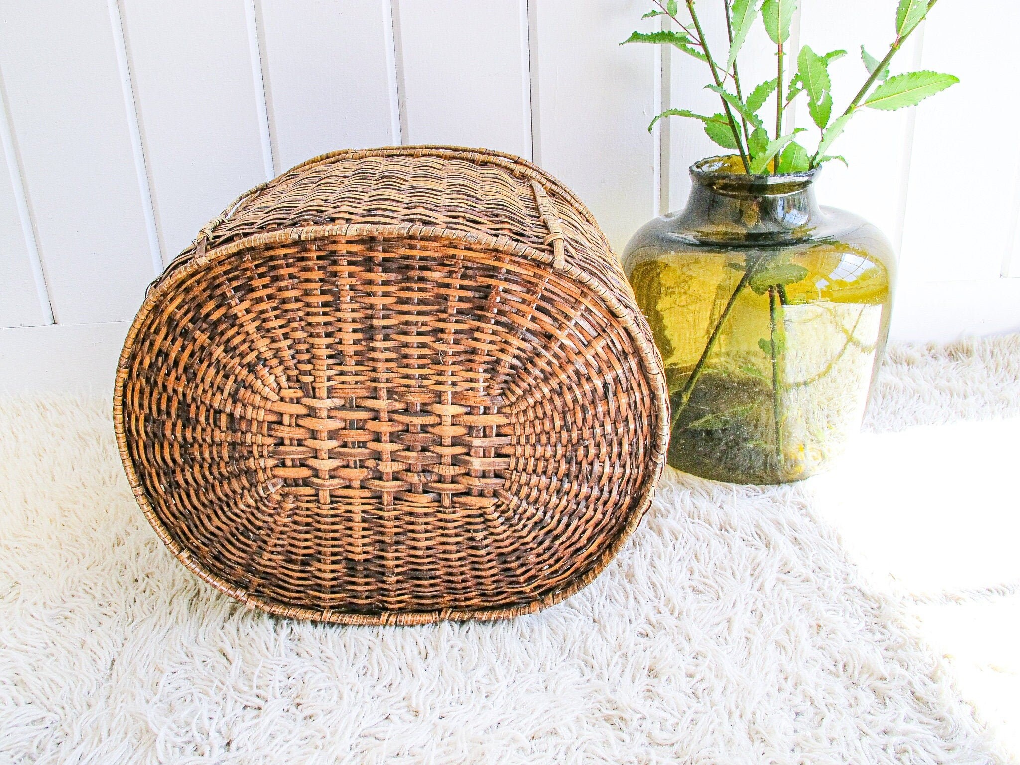 Vintage Plastic Vinyl Weave Oval Woven Basket with Dividers and Handle