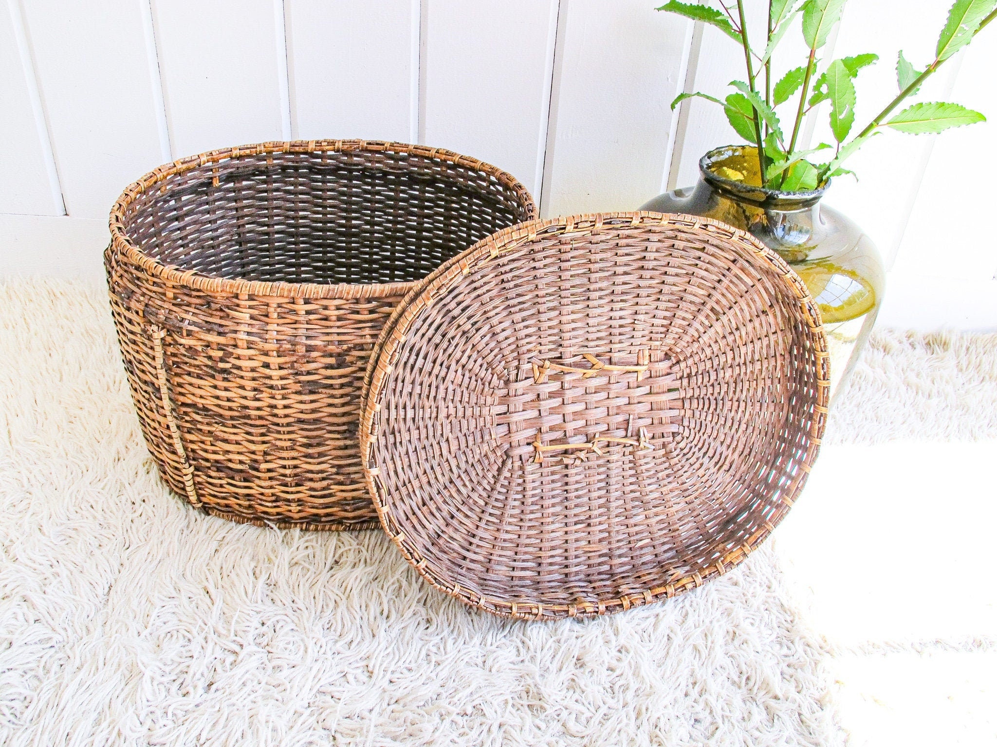 Vintage Plastic Vinyl Weave Oval Woven Basket with Dividers and Handle