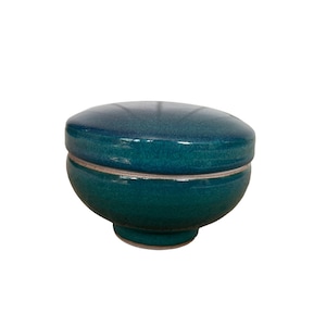 Recipiente para almacenar cerámica Studio Pottery con tapa en azul y verde