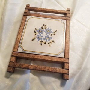 Vintage Kitchen Trivet With Ceramic Tile, Wood Tray For Sliced Meat/Cheese, Cheese Board, Large Casserole Holder,  Wood Tray For Cheese