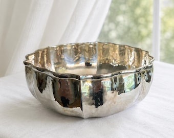Vintage Italian Battuto a Mano Silver Plated Hammered Scalloped Bowl 5.5”