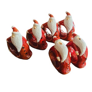 Set von 6 Weihnachtsmann-Serviettenringen, Weihnachts-Serviettenhaltern, Keramik-Serviettenringen, Weihnachtstischdekor, Roter Esstischdekor